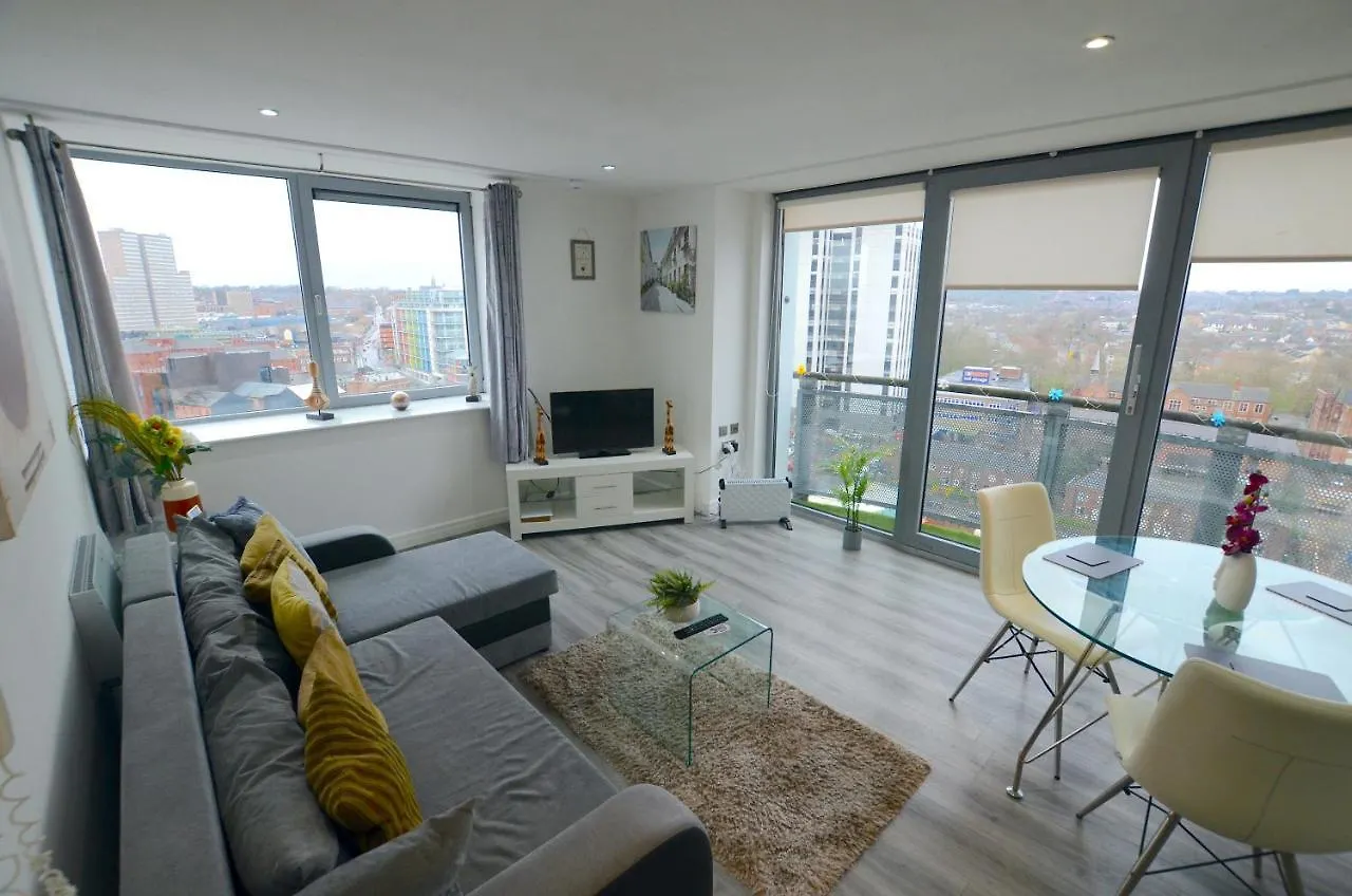 Cranbrook House Apartments - Near Ice Arena Nottingham Aparthotel